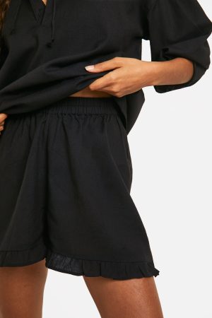 Frill Hem Detail Shorts