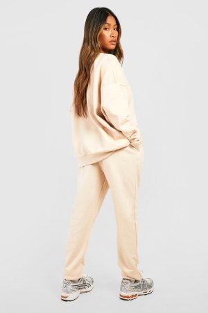 Basic Oversized Cuffed Joggers