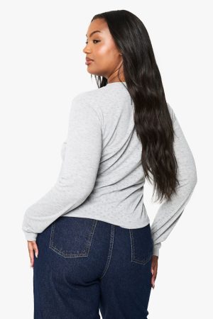 PLUS POINTELLE LONG SLEEVE BUTTON DOWN FITTED TOP