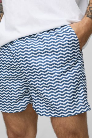 Zig Zag Print Short Length Swim Short