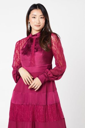 Premium Satin, Lace And Chiffon Mix Midi Wedding Guest Dress