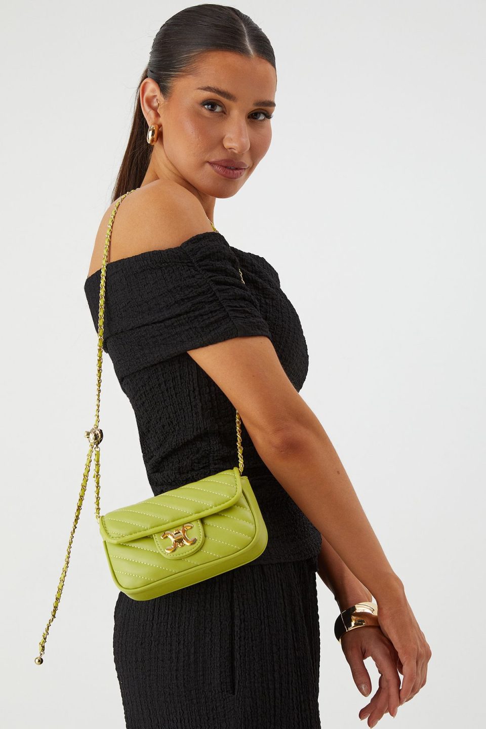 Quilted Chain Detail Shoulder Bag