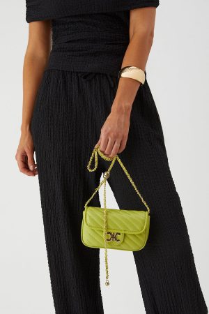 Quilted Chain Detail Shoulder Bag