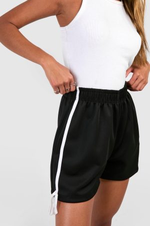 Striped Bow Detail Shorts