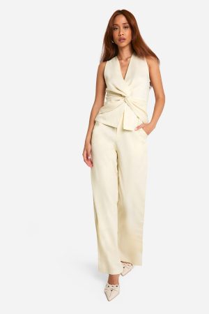 Twist Front Longline Top