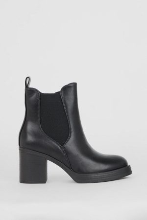 Round Toe Platform Ankle Boots