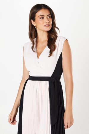 Colour Block Pleated Midaxi Dress