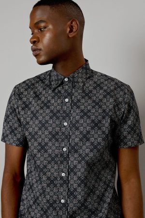Black Tile Print Short Sleeve Shirt
