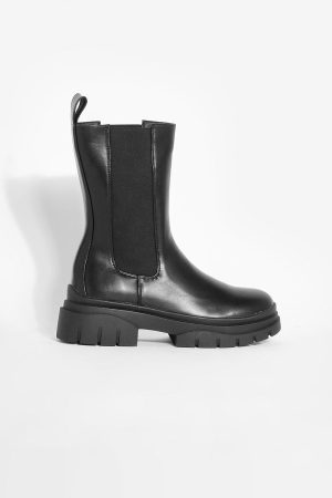 Tab Detail Chunky Chelsea Boots