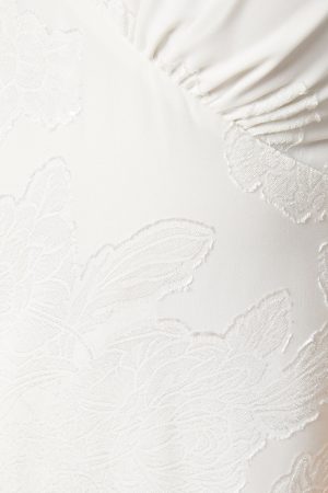 V Neck Puff Sleeve Satin Jacquard Wedding Dress
