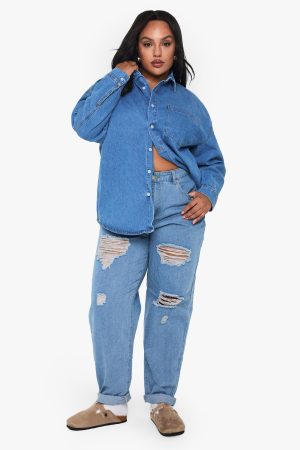 Plus Distressed Ripped Mom Jeans