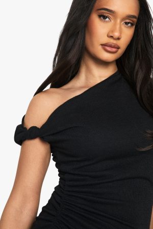 Textured Off Shoulder Ruched Top
