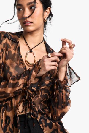 Leopard Printed Woven Long Sleeve Collared Top with Tie Front Detail
