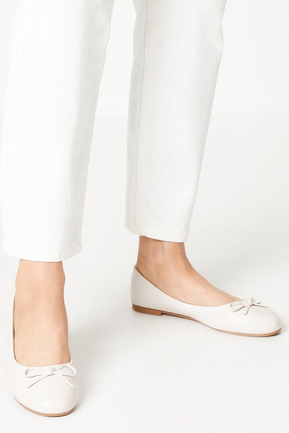 Penelope Bow Detail Comfort Ballet Pumps