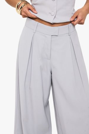 Petite Pleat Detail Wide Leg Tailored Trouser
