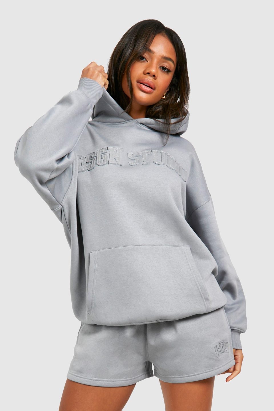 DSGN Self Fabric Applique Sweat Short