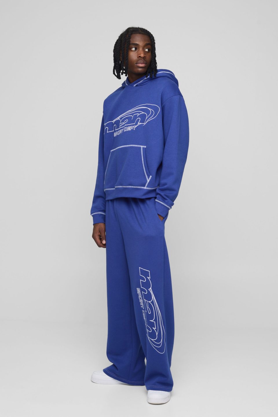 Oversized Man Contrast Embroidery Hooded Tracksuit