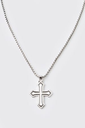 Gothic Cross Necklace in Silver