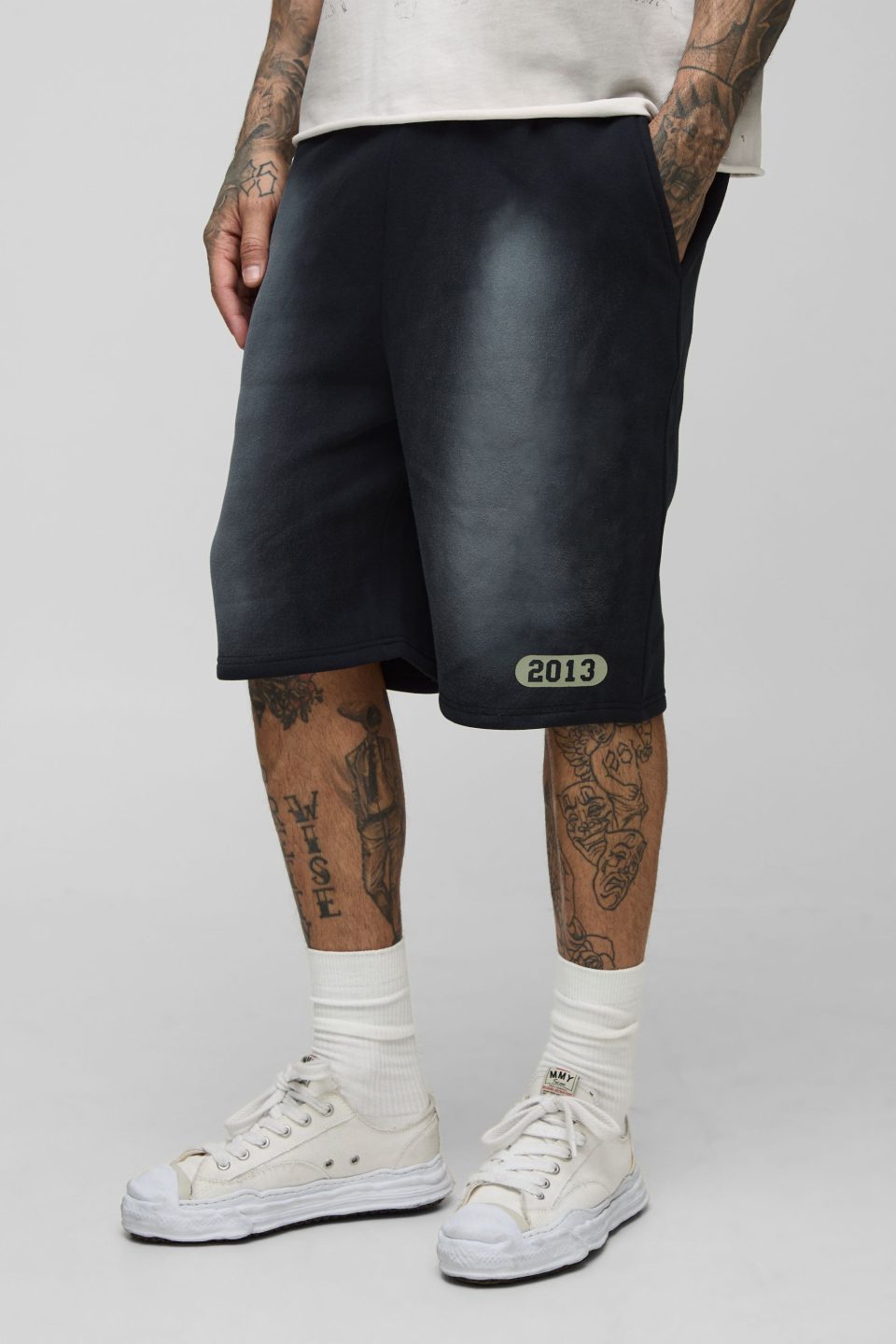 Tall Loose Fit Spray Wash Print Jersey Shorts