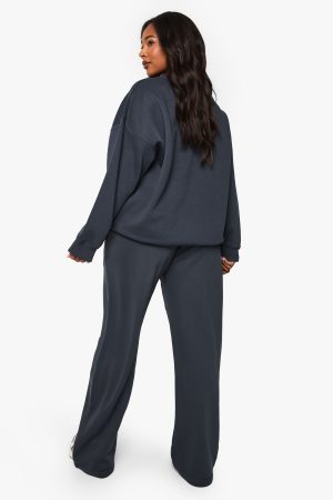 Plus Ath Archive Embroidered Straight Leg Jogger