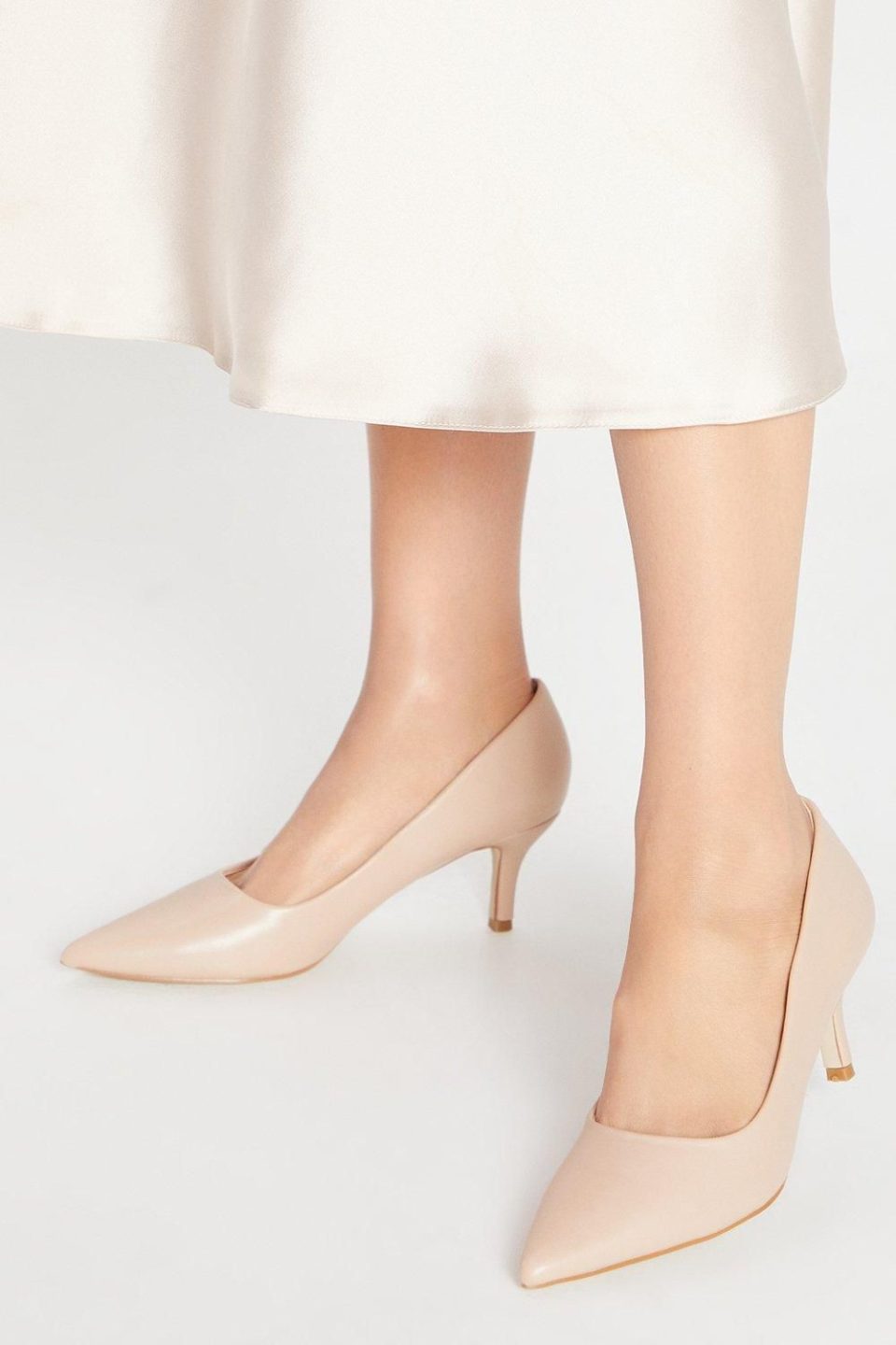 Bailey Medium Stiletto Pointed Court Shoes