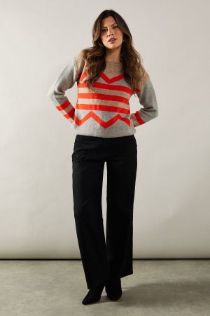 Zig Zag Stripe Pattern Crew Neck Jumper