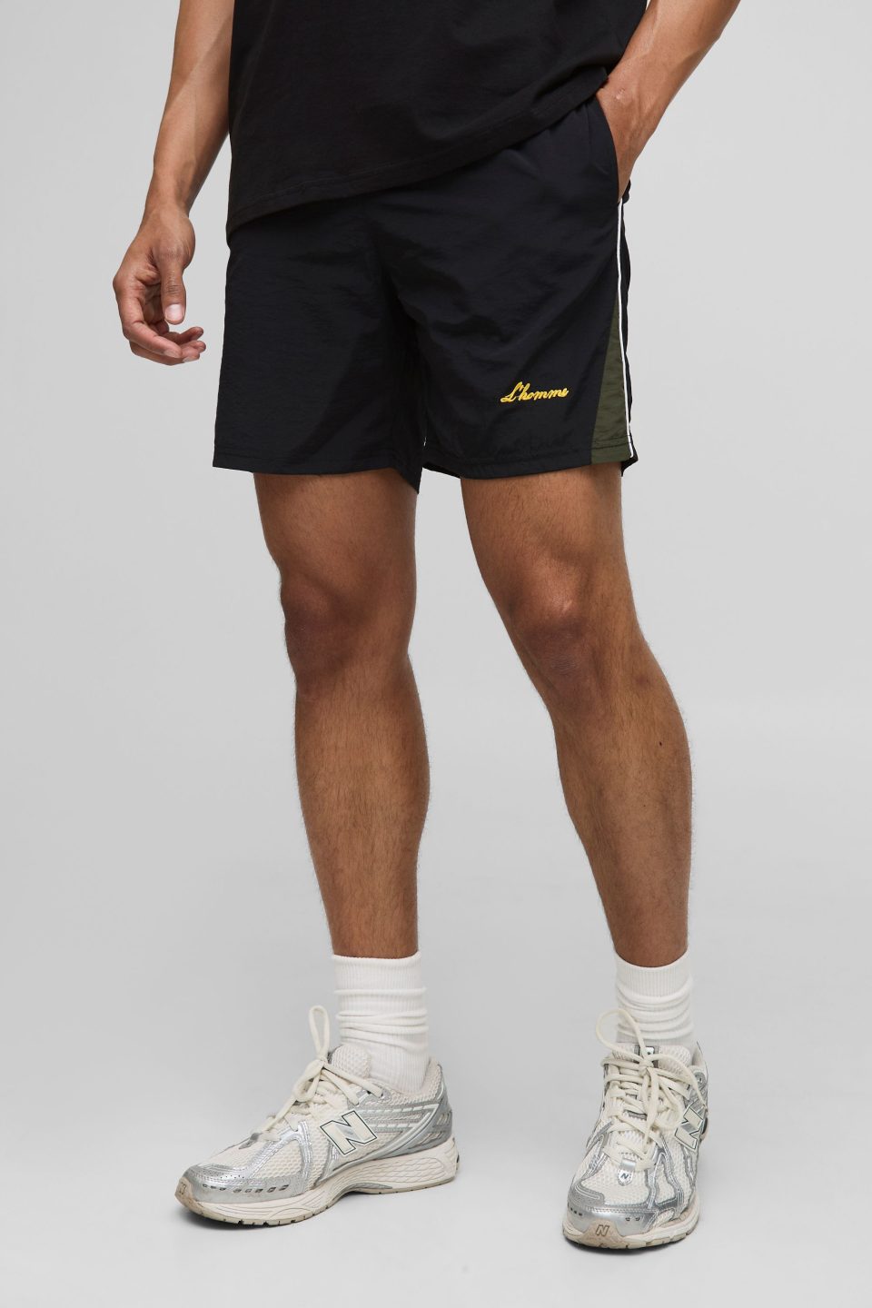 Elasticated Waist Crinkle Nylon Panelled Shorts
