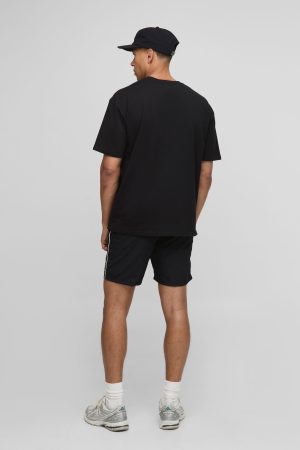 Elasticated Waist Crinkle Nylon Panelled Shorts