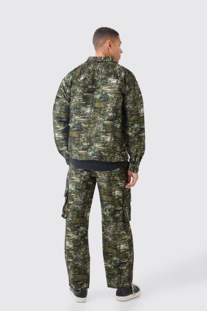 Textured Camo Relaxed Cargo Trouser