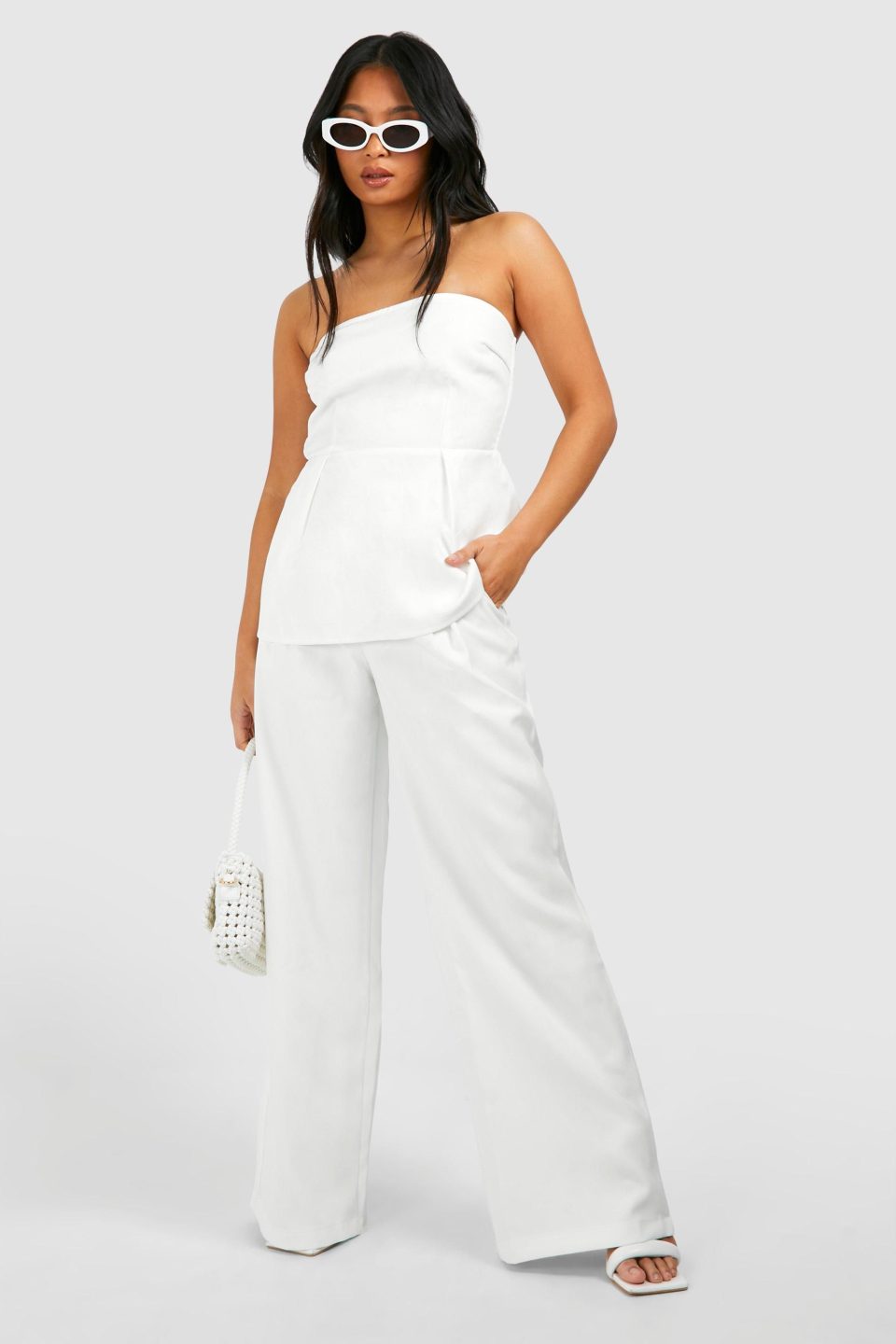 Petite Wide Leg Tailored Trouser