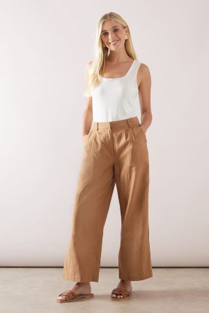 Petite Wide Leg Trouser