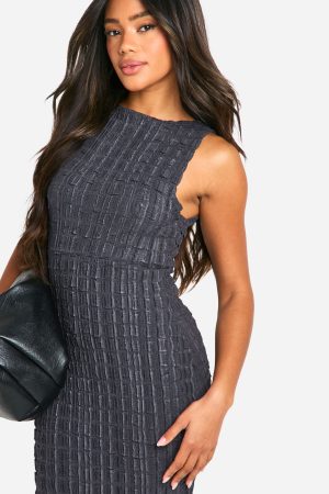 Textured Sleeveless Maxi Dress