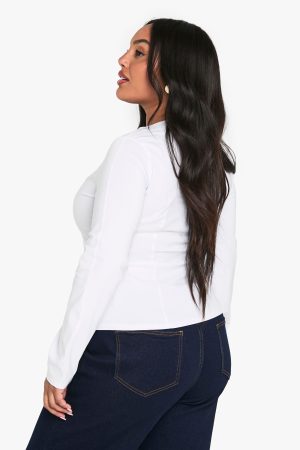 Plus Cinched Hook And Eye Top