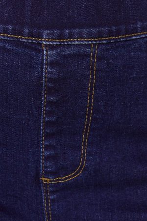 Skinny Pull On Jegging