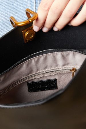 Jenny Hardware Detail Bucket Bag With Inside Pocket