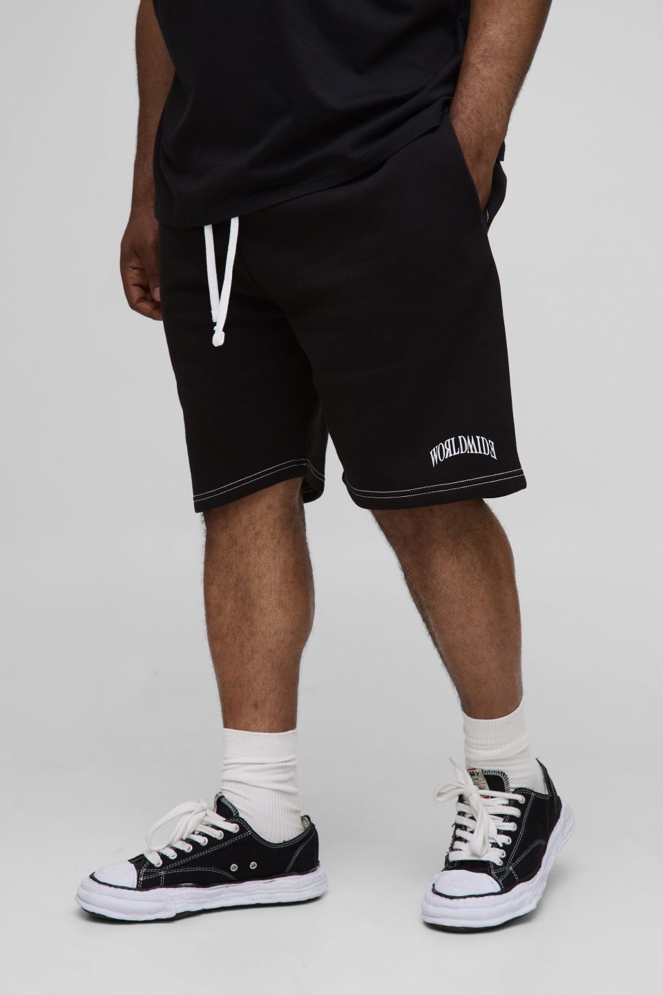 Plus Relaxed Worldwide Contrast Stitch Short
