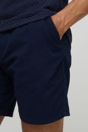 Relaxed Fit Chino Shorts in Navy