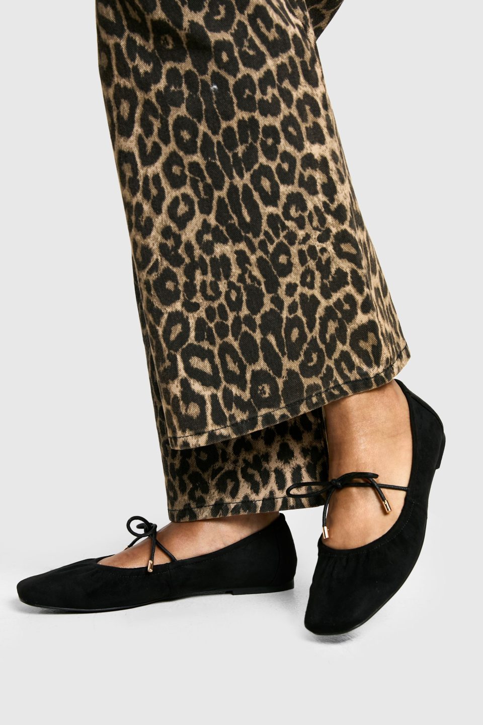 Ruched Tie Ballet Flats