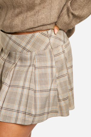 Plus Tonal Check Pleated Skort