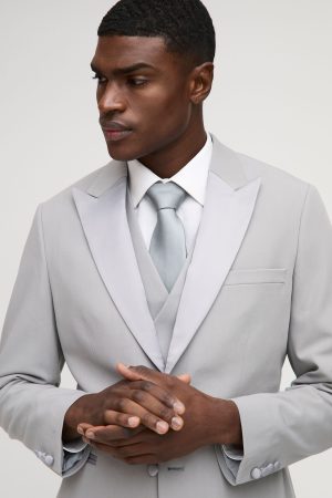 Straight Fit Satin Lapel Blazer