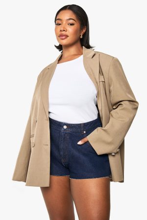 Plus Raw Hem Denim Short