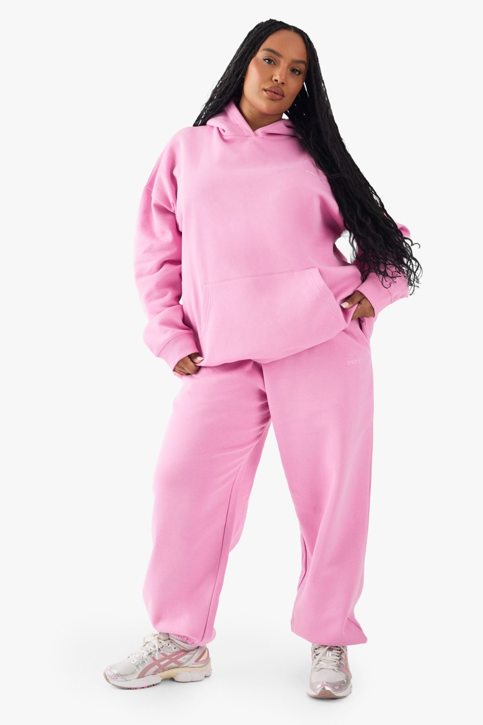 Plus DSGN Studio Embroidered Cuffed Oversized Jogger
