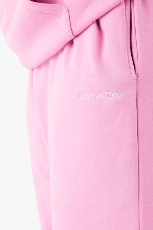 Plus DSGN Studio Embroidered Cuffed Oversized Jogger