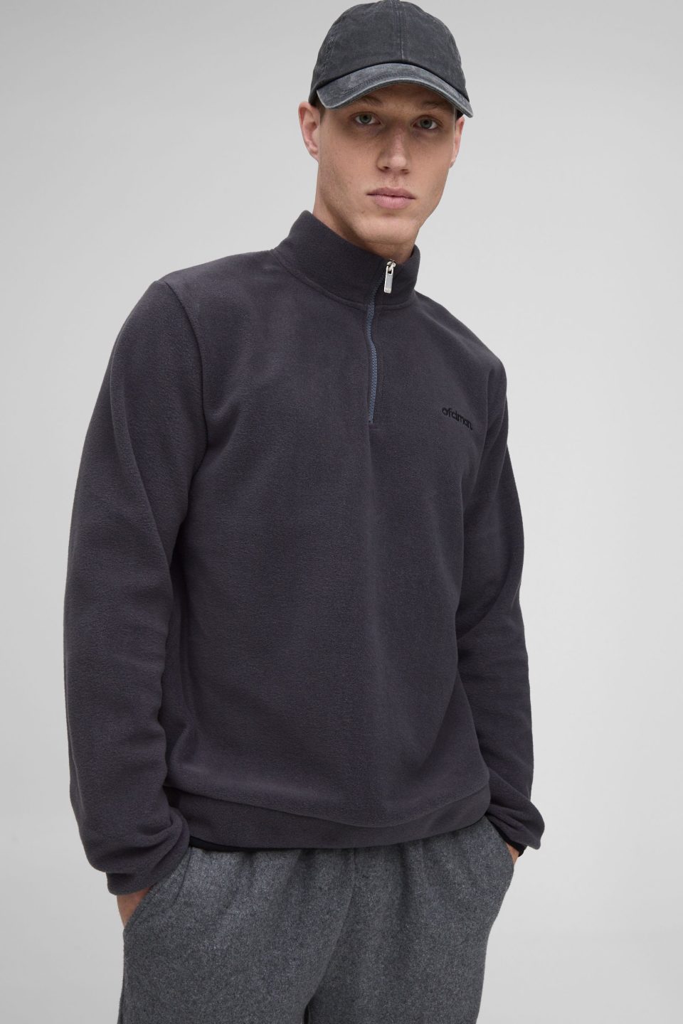 Regular Fit Embroidered Polar Fleece Quarter Zip Sweatshirt