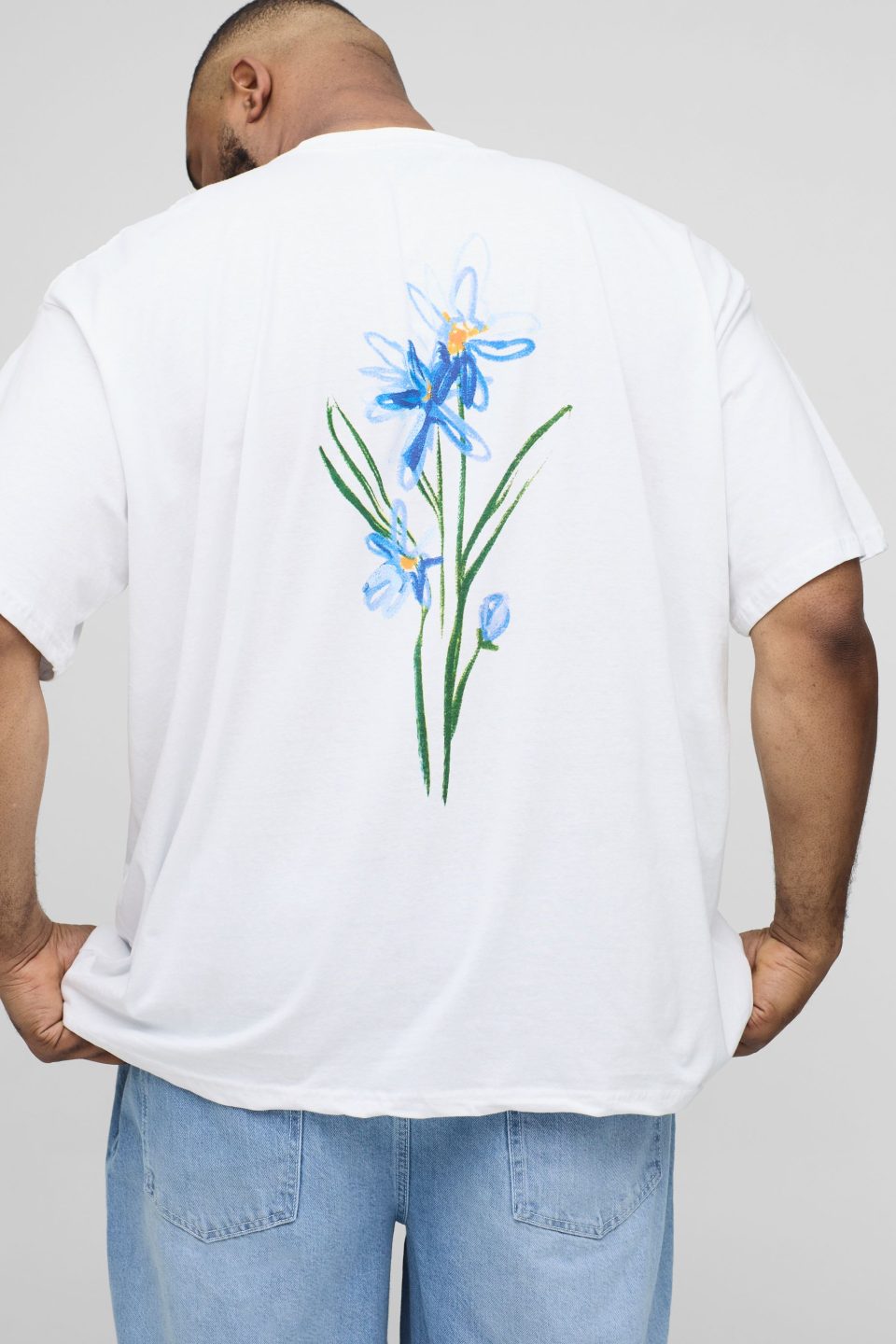 Plus Oversized Extended Neck Doodle Floral Print T-Shirt