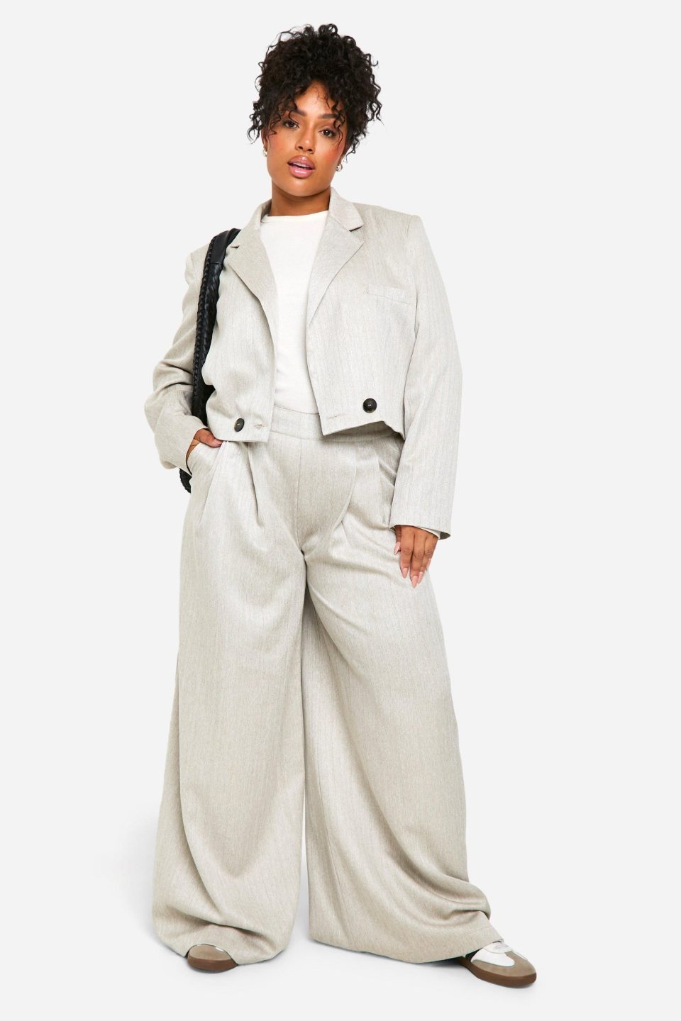 Plus Textured Pleat Front Extreme Wide Leg Trouser