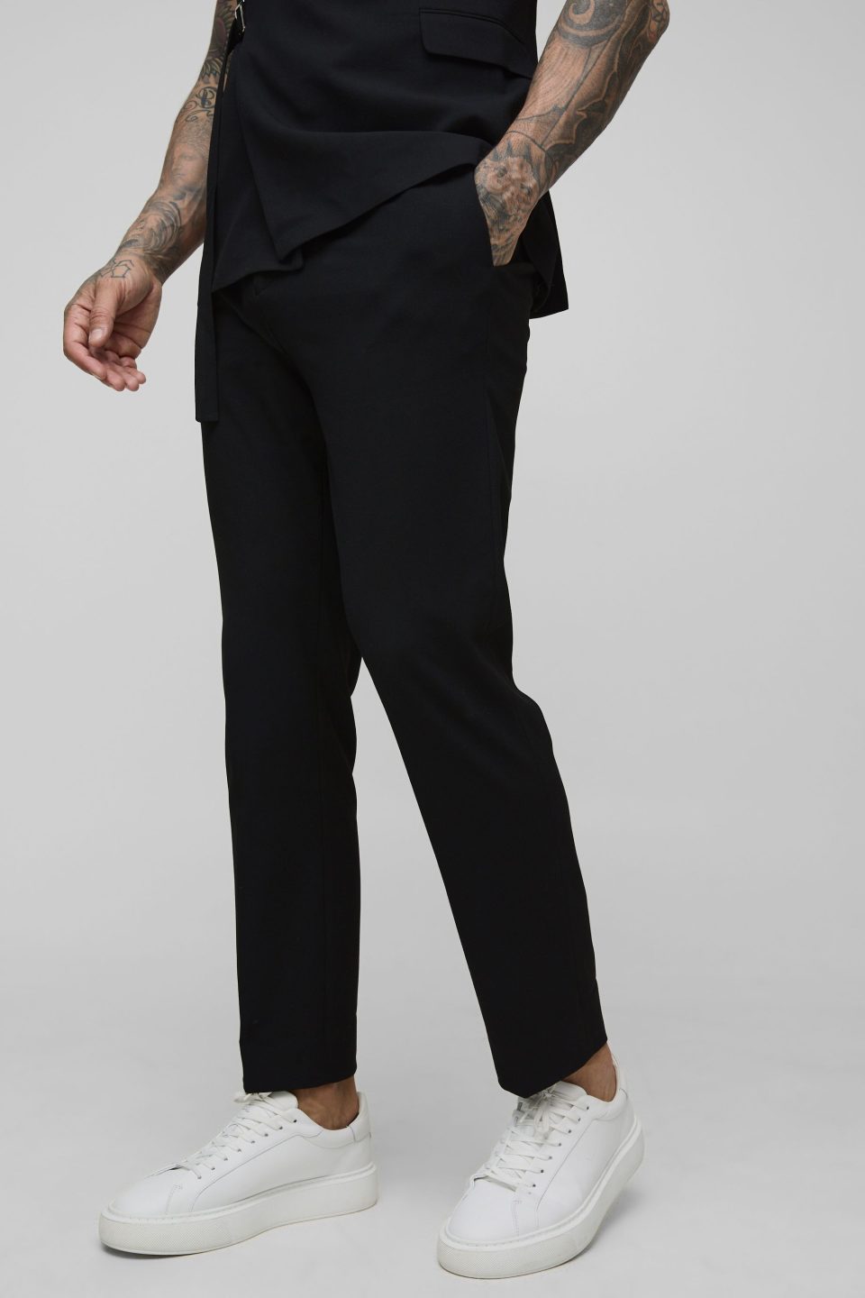 Straight Fit Pleat Front Fixed Waistband Suit Trousers