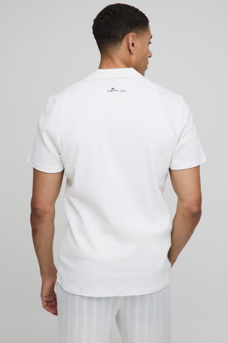 Man Slim Fit Seersucker Crinkle Shirt