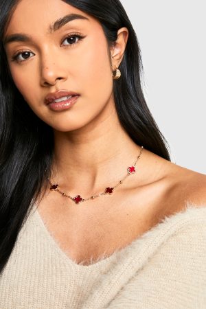 Cherry Red Scattered Clover Necklace