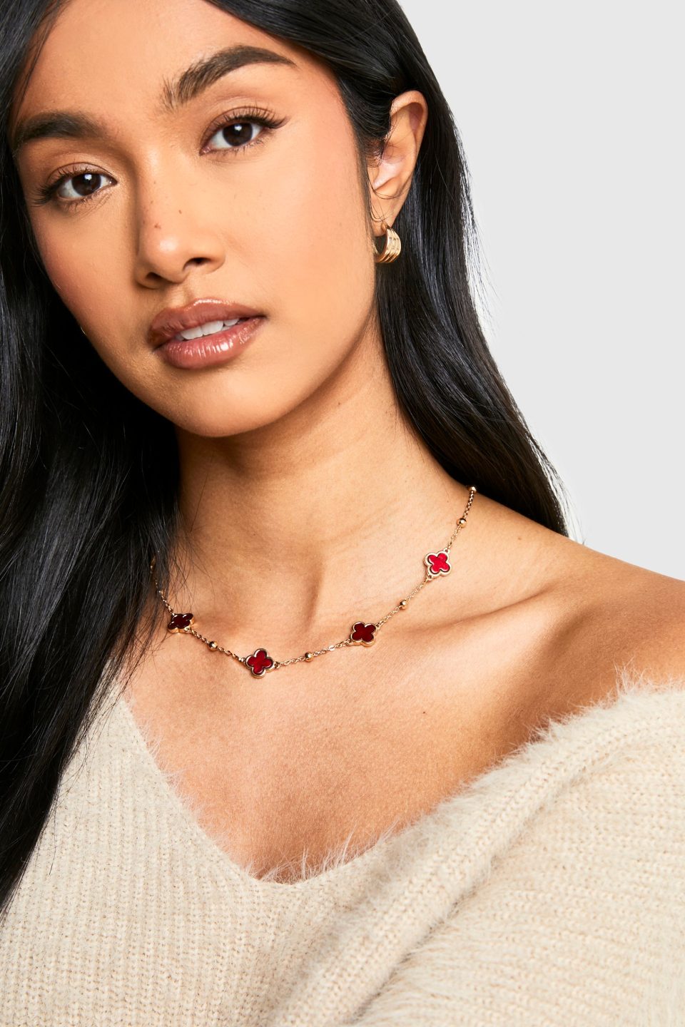Cherry Red Scattered Clover Necklace